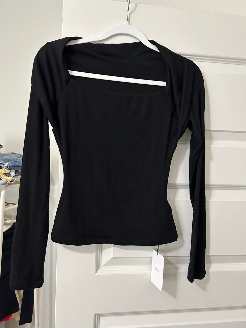 Black Long-Sleeve Women's Top